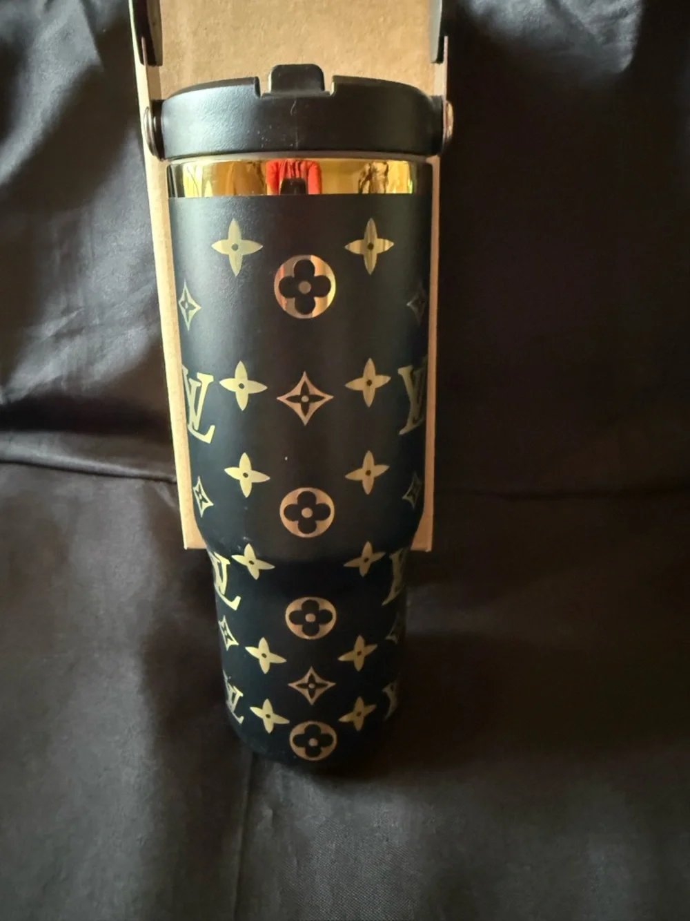 New Stanley 30oz Laser LEngravedVMonogram Black & Gold Travel Tumbler - Picture 4 of 5